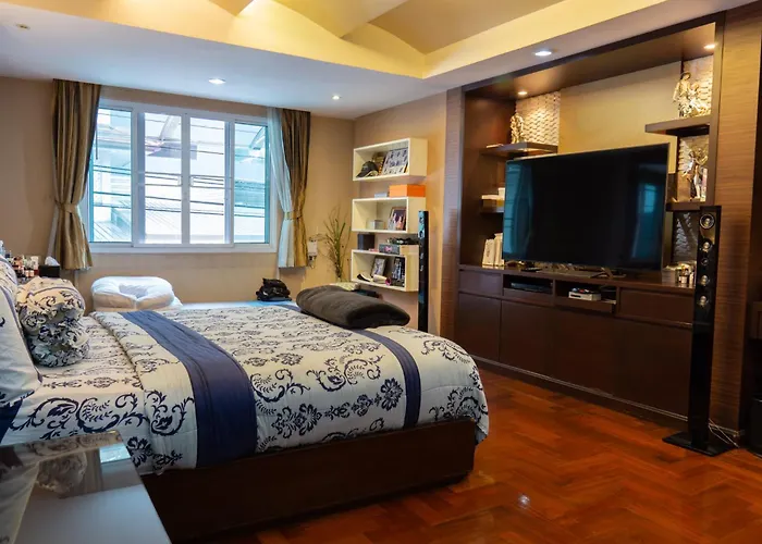 Casa de férias Modern In Sukhumvit Banguecoque